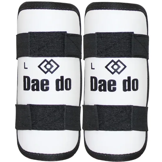 تصویر  ساق و ساعد بند تکواندو 