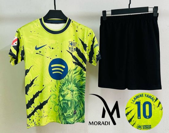 تصویر  پیراهن شورت بارسلونا شیر