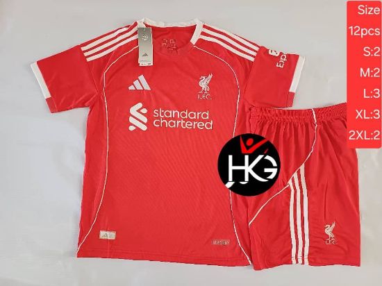 تصویر  کیت لیورپول 