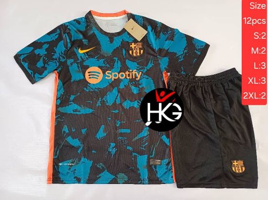 تصویر  کیت بارسلونا 