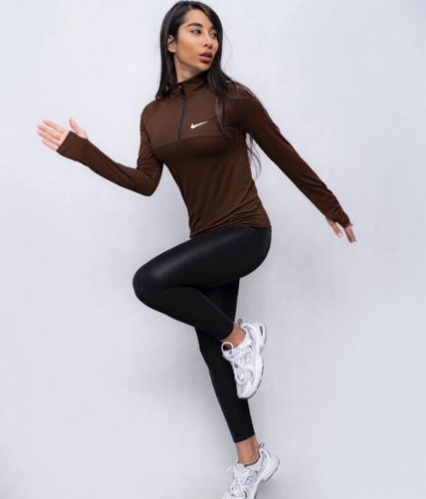 تصویر  نیم زیپ زنانه کارول