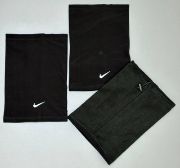 تصویر  اسکارف زمستانی داخل کرک