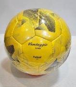 تصویر  توپ فوتسال اورجینال مولتن vantaggio 3200